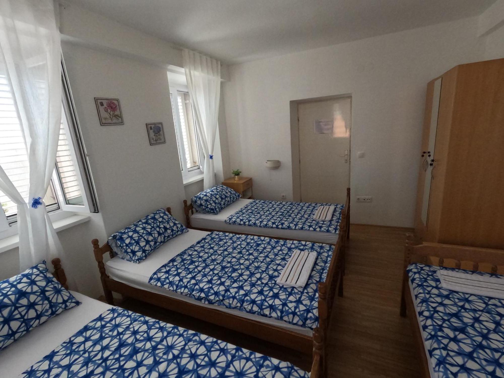 Hostel Adria Zadar